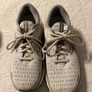 Brooks ghost 13